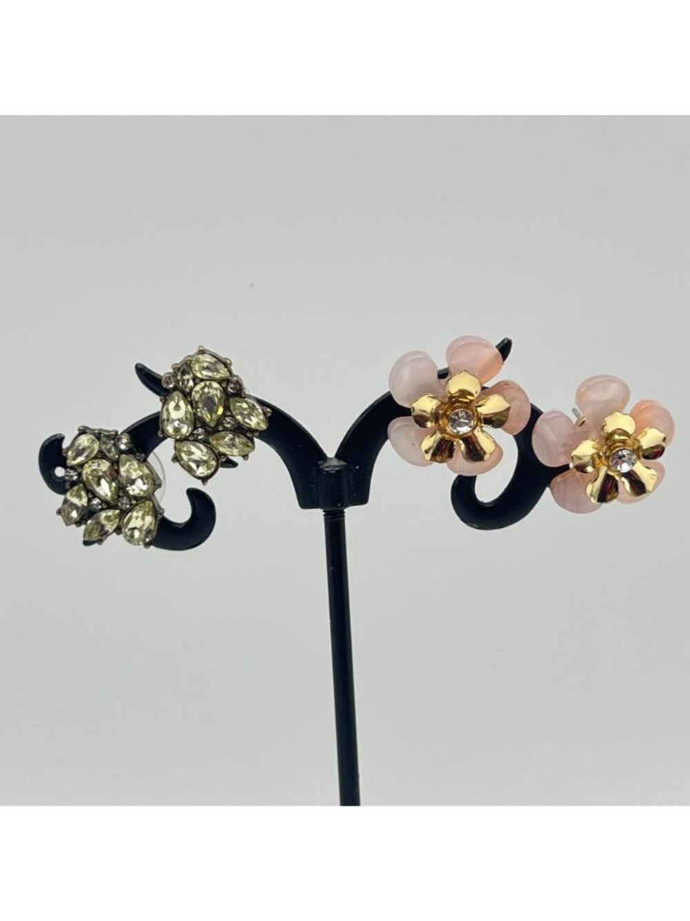 Lot Of 4 Pierced Earrings Baublebar Dangle Stud Gold Rose Tones Floral Beaded - Picture 3 of 11